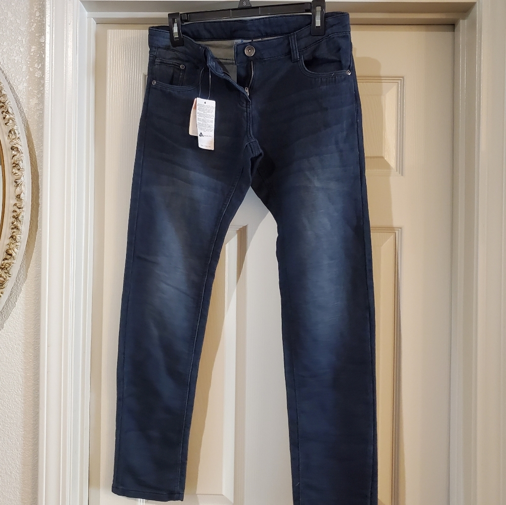 Blue Motion pants are a size 38/ size 6